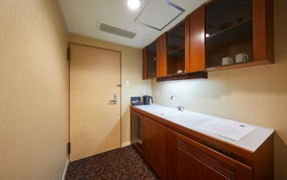 Schlafzimmer der Suite Zimmer im Hotel Agora Osaka Moriguchi