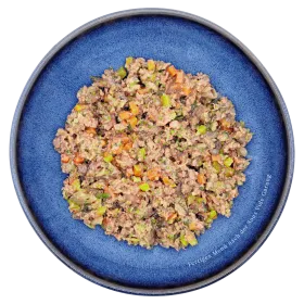 Schonend gegartes Welpenfutter auf Hühnerbasis