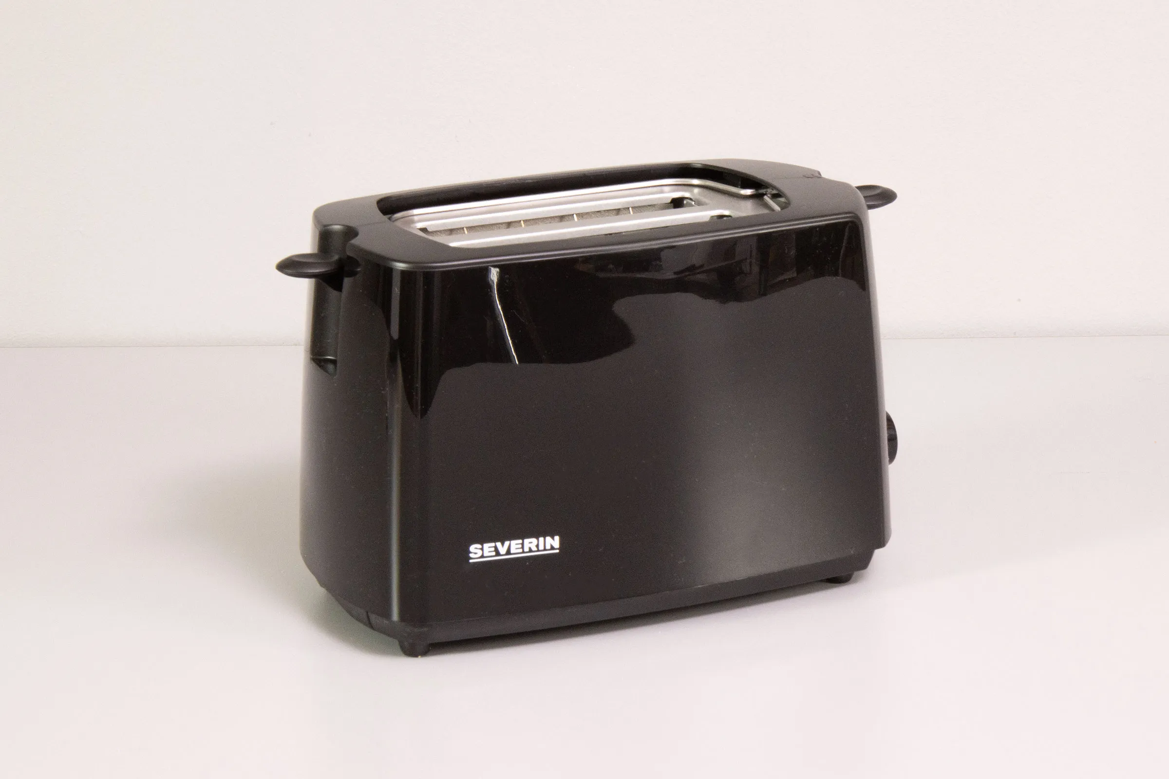 Severin AT 2287 Toaster: Schlichtes, kompaktes Design in Weiß