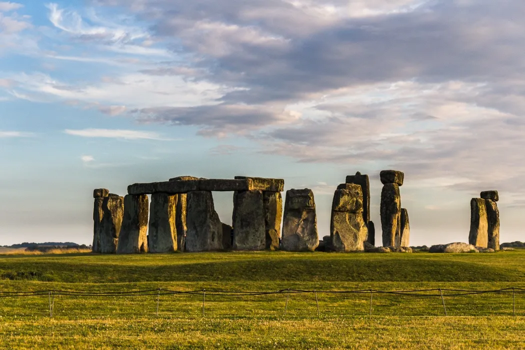 Stonehenge bei Sonnenuntergang