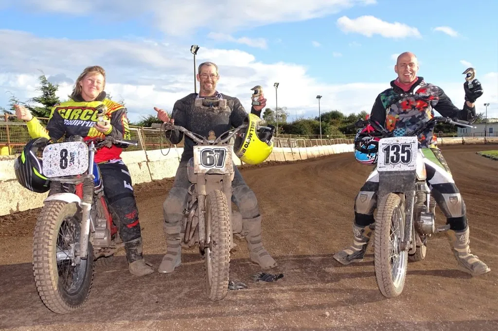 Street Tracker Sommer Meisterschaft Podium – Rachel Pledge Max Jackman John Abbott