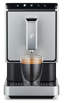 Tchibo Esperto Caffè Kaffeevollautomat in elegantem Slim-Design, bereit für frischen Espresso oder Caffè Crema, im Angebot für 199 Euro.