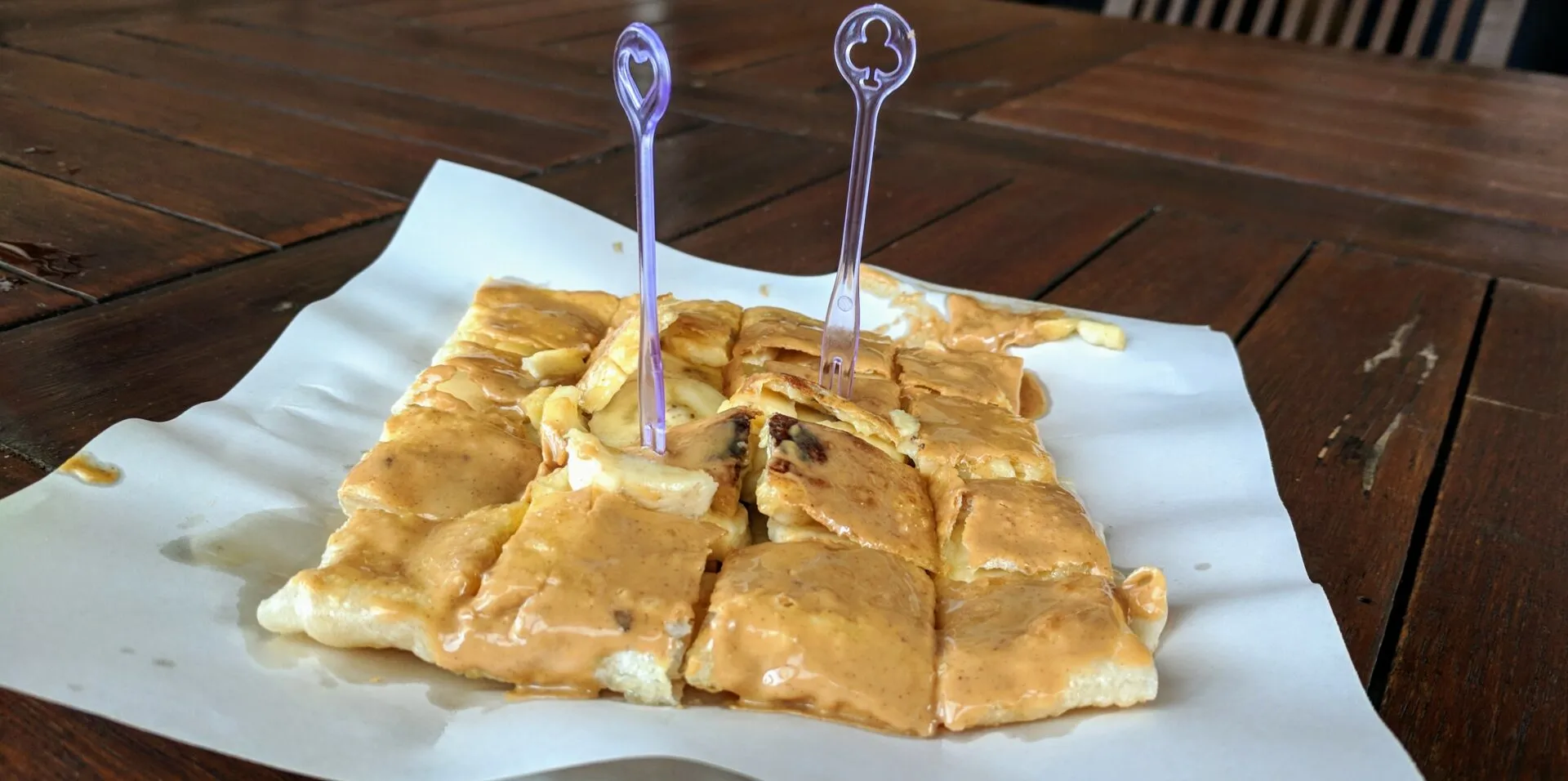 Thailändisches Gebäck, vermutlich Muffins mit Jasmin