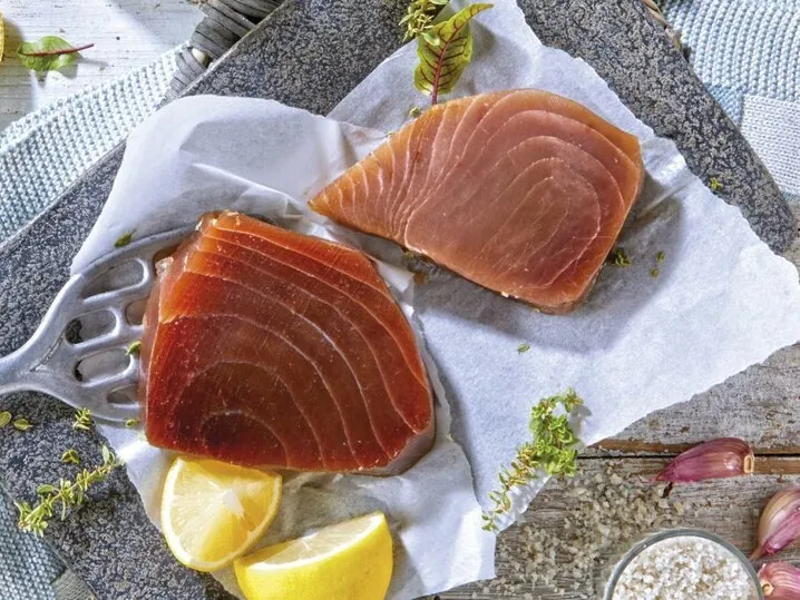 Thunfischsteak zubereitet