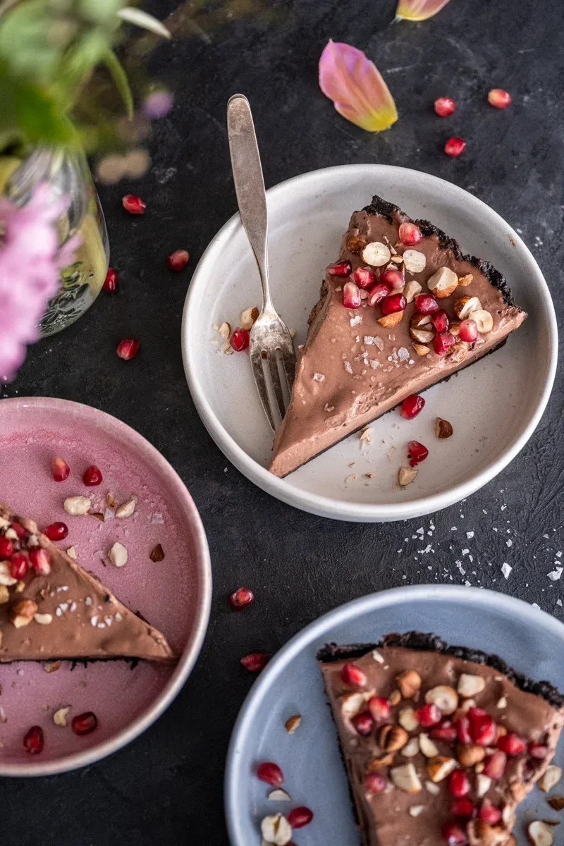 Vegane Schokotarte, ein schneller Geburtstagskuchen für Mama ohne Backen