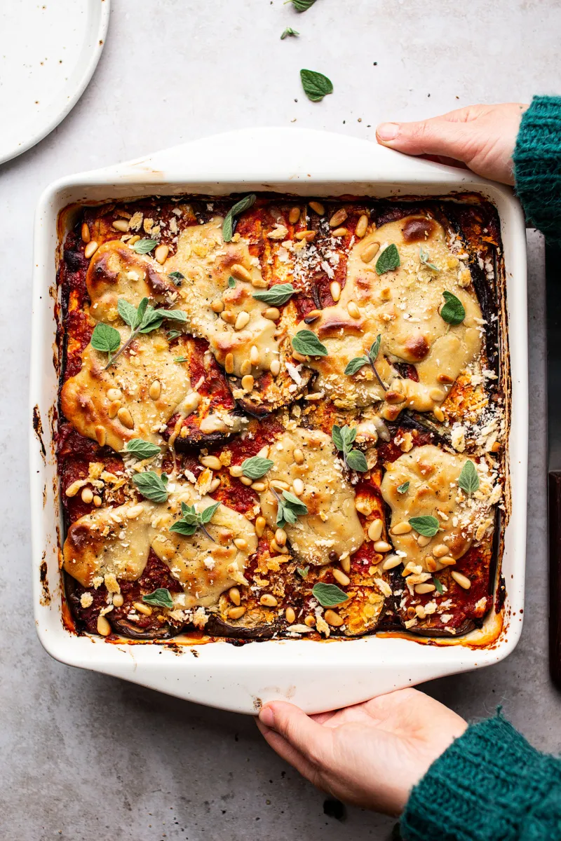 Veganes Auberginen-Parmigiana
