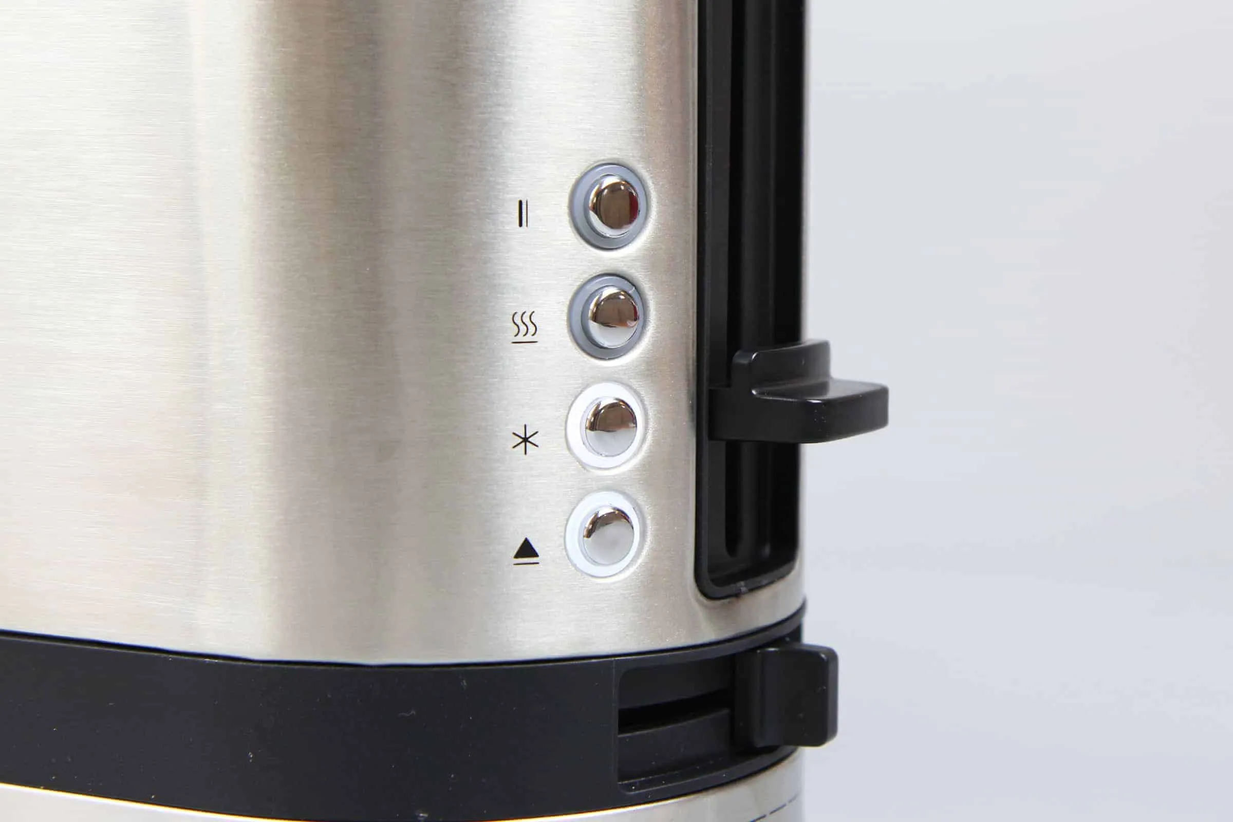 Vielfältige Programmeinstellungen des WMF Küchenminis Toasters