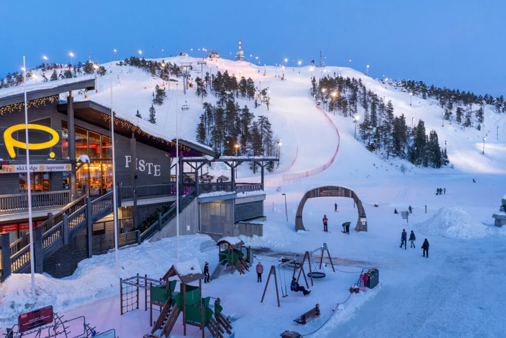 Winterskigebiet Ruka Finnland