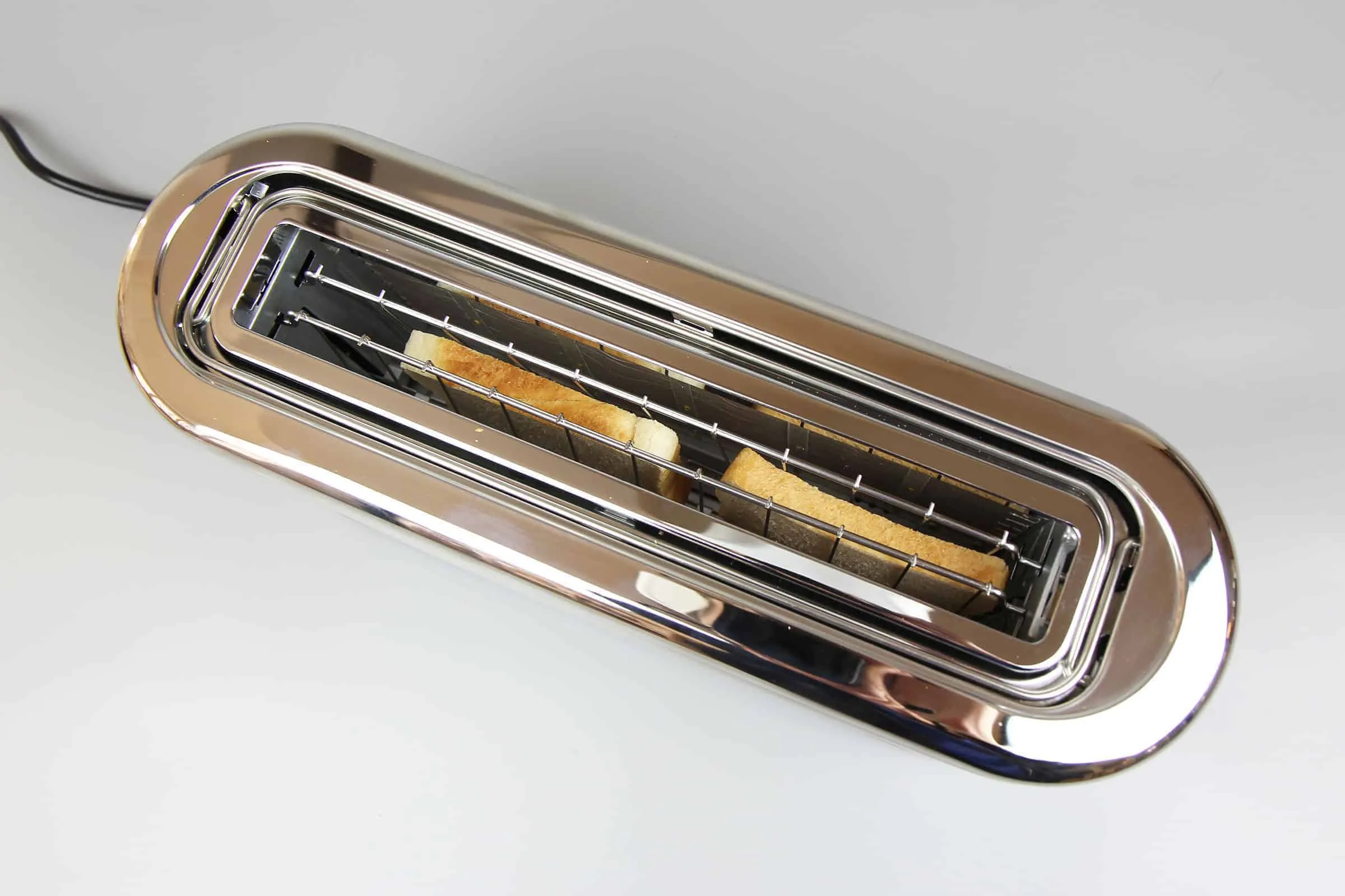 WMF Küchenminis Langschlitz-Toaster – Stilvoll und effizient