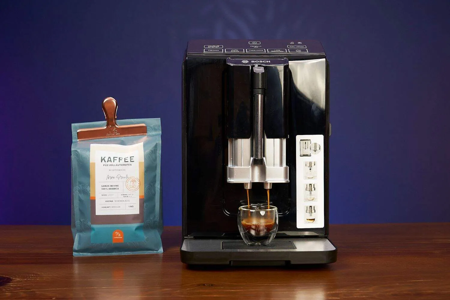 Zubereitung eines Espressos mit dem Bosch VeroCup 300 TIS30351DE