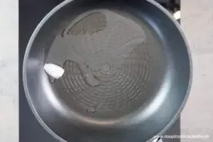 Zubereitung Low Carb Pfannkuchen Schritt 3