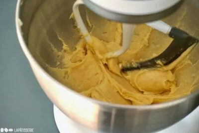 Zubereitungsschritt 4: Brandmasse herstellen für die Flockensahnetortenböden