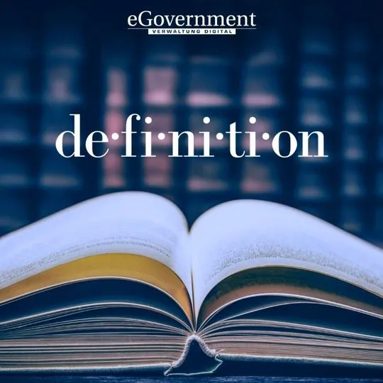 Zukunft der Interaktion: Eine Person in einem VR-Headset interagiert mit schwebenden digitalen Elementen, die die Potenziale immersiver Technologien in der Inhaltsgestaltung und Benutzererfahrung zeigen.