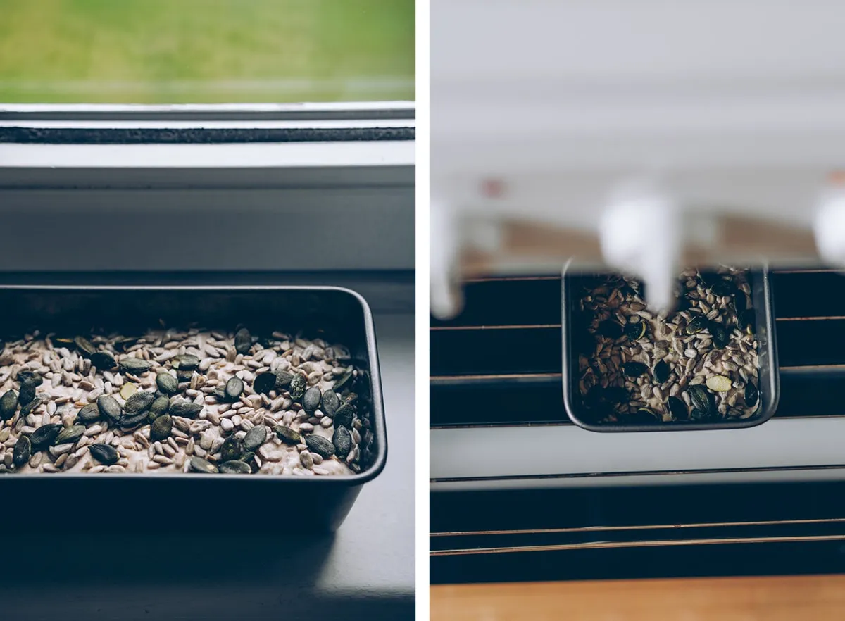 Zutaten für das 5-Minuten-Brot: Mehl, Hefe, Saaten und Flüssigkeit in Schüsseln