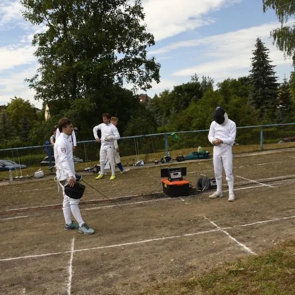 Zwei Fechter beim Kampf um den Sieg