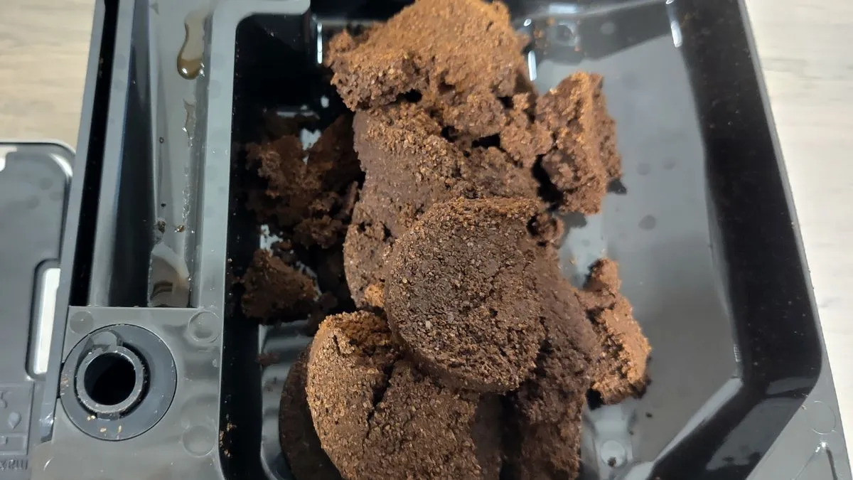 Abtropfschale des Siemens EQ900 Plus Kaffeevollautomaten