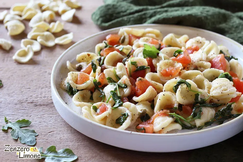 Bambini-Menü von L'Osteria mit kinderfreundlichen Pizza- und Pasta-Optionen