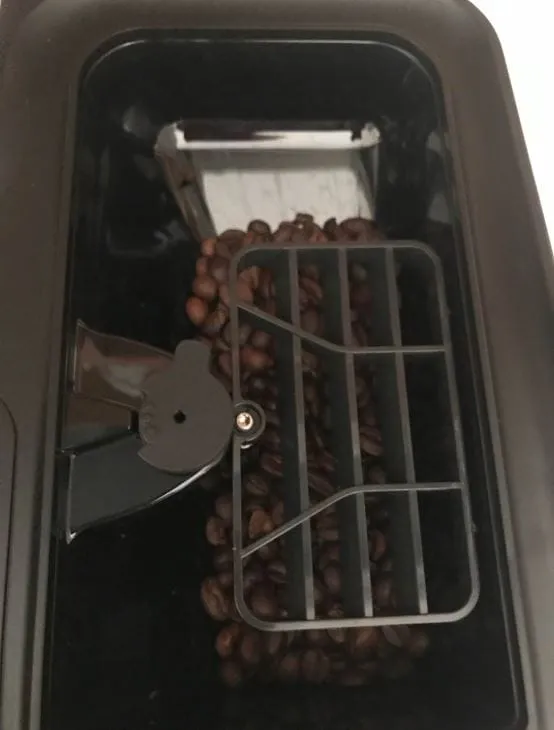 Bohnenbehälter der Siemens EQ500 Integral