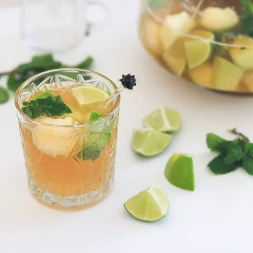Caipirinha Bowle alkoholfrei mit frischen Limetten