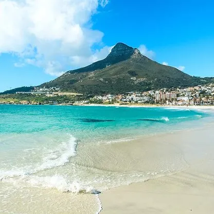 Camps Bay Strand bei Kapstadt