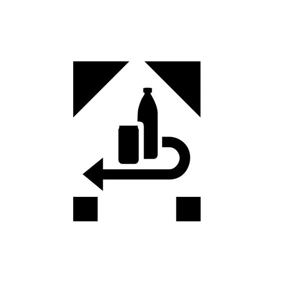 Das deutsche DPG Pfand-Logo auf einer Getränkeflasche, wichtig für umweltbewusstes Einkaufen