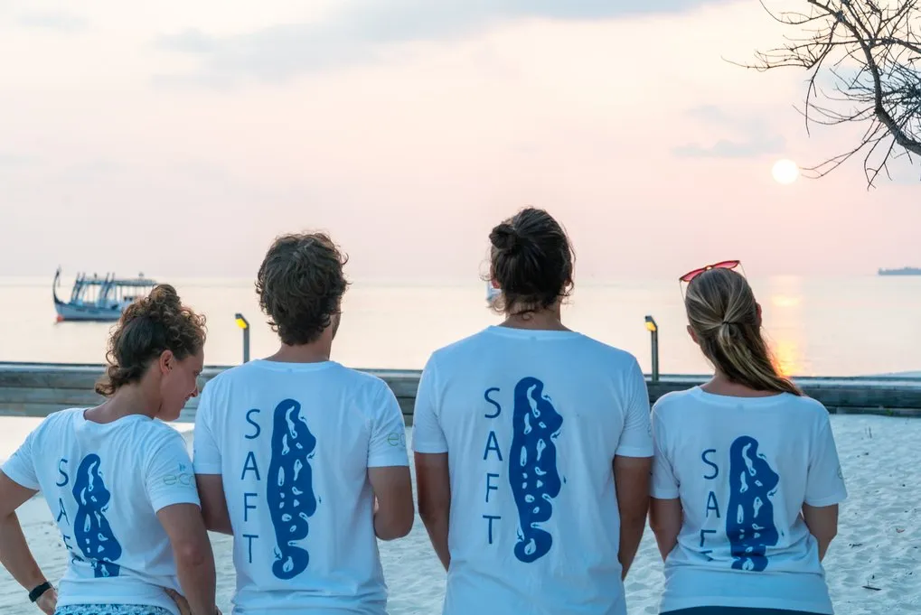 Das engagierte Team von Albi Saft, das sich der Bewahrung traditioneller Rezepte widmet.