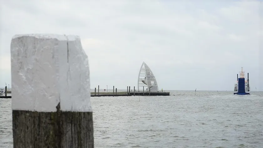 Das markante Seezeichen am Hafen von Juist