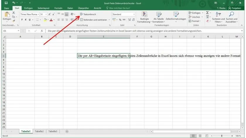 Das Menüband in Excel mit der markierten Option "Textumbruch"