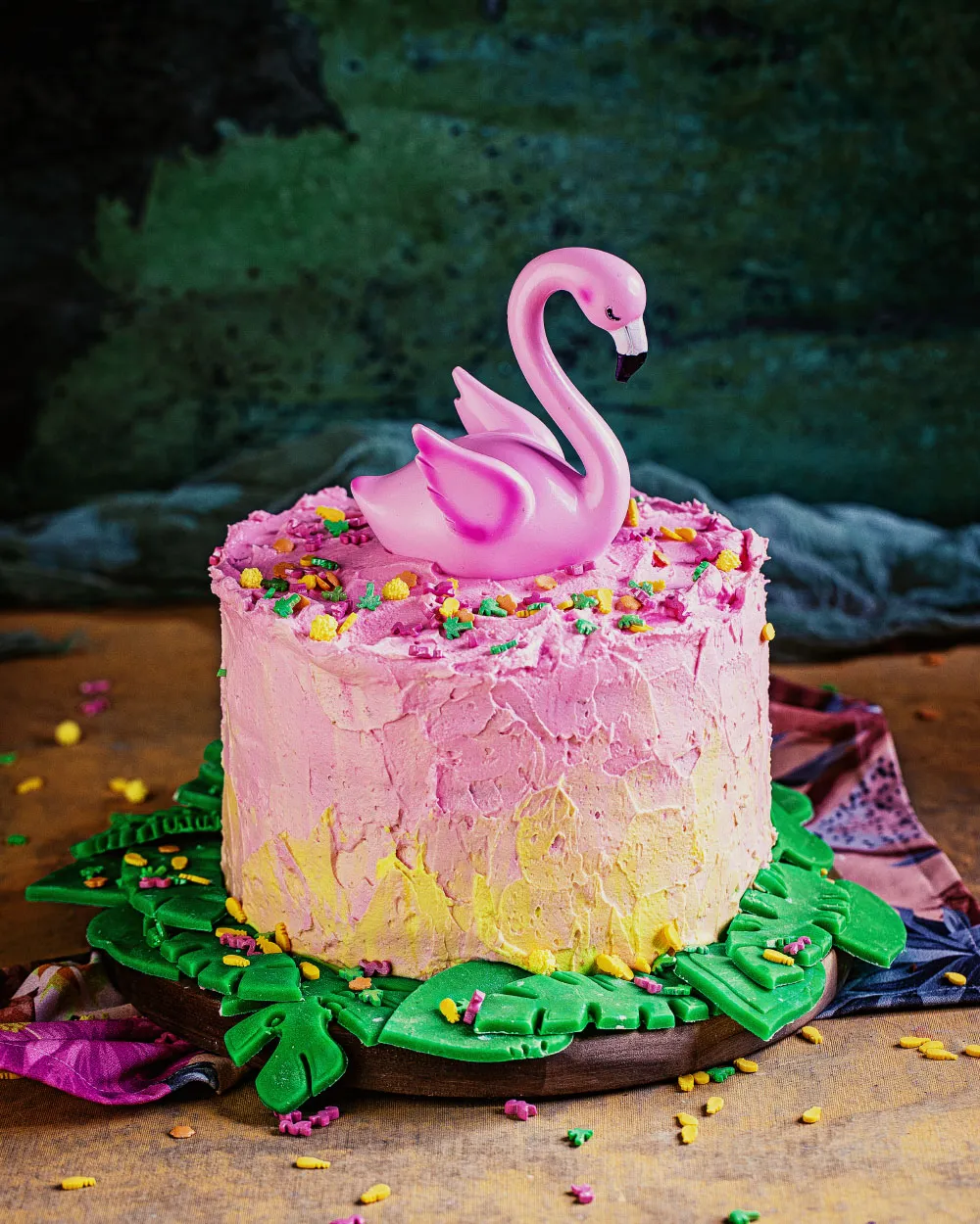 Dekorierte tropische Flamingo-Torte