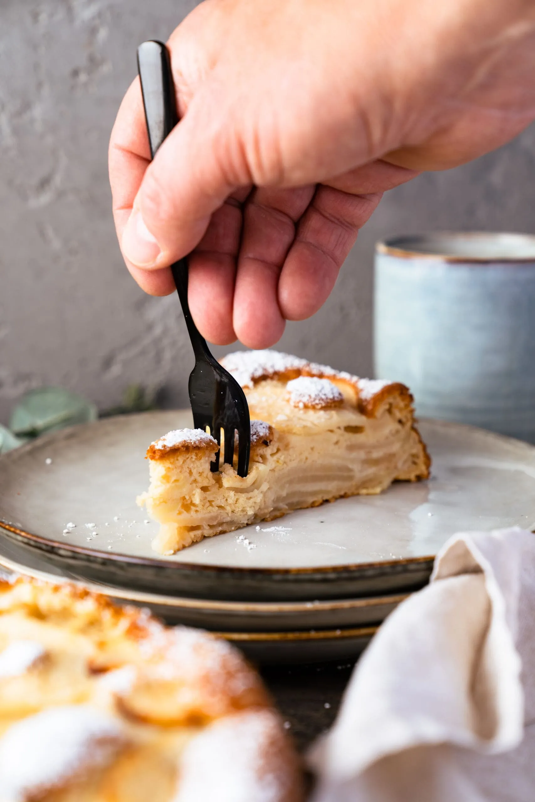 Der luftige Apfelkuchen, ideal für jede Gelegenheit.