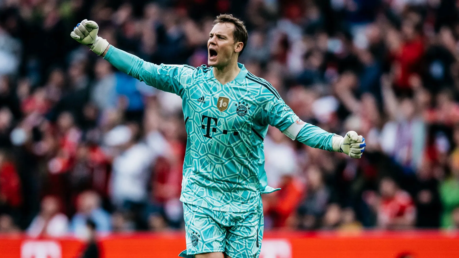 Der Torraum im Detail: Eine schematische Darstellung der Maße und Linien im Fußball.