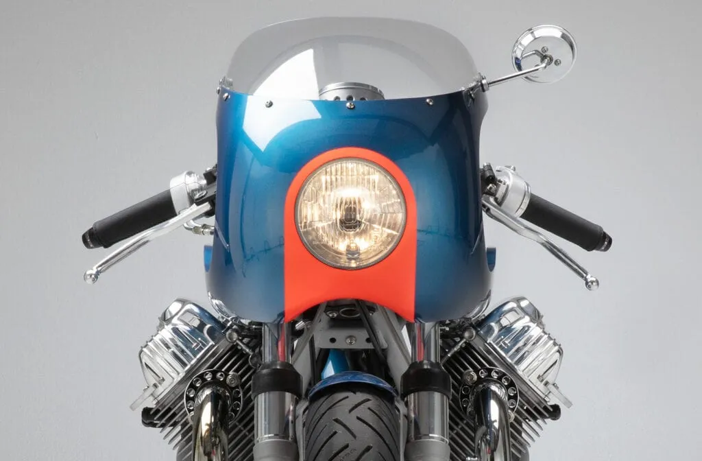 Detailaufnahme der Kaffeemaschine Moto Guzzi