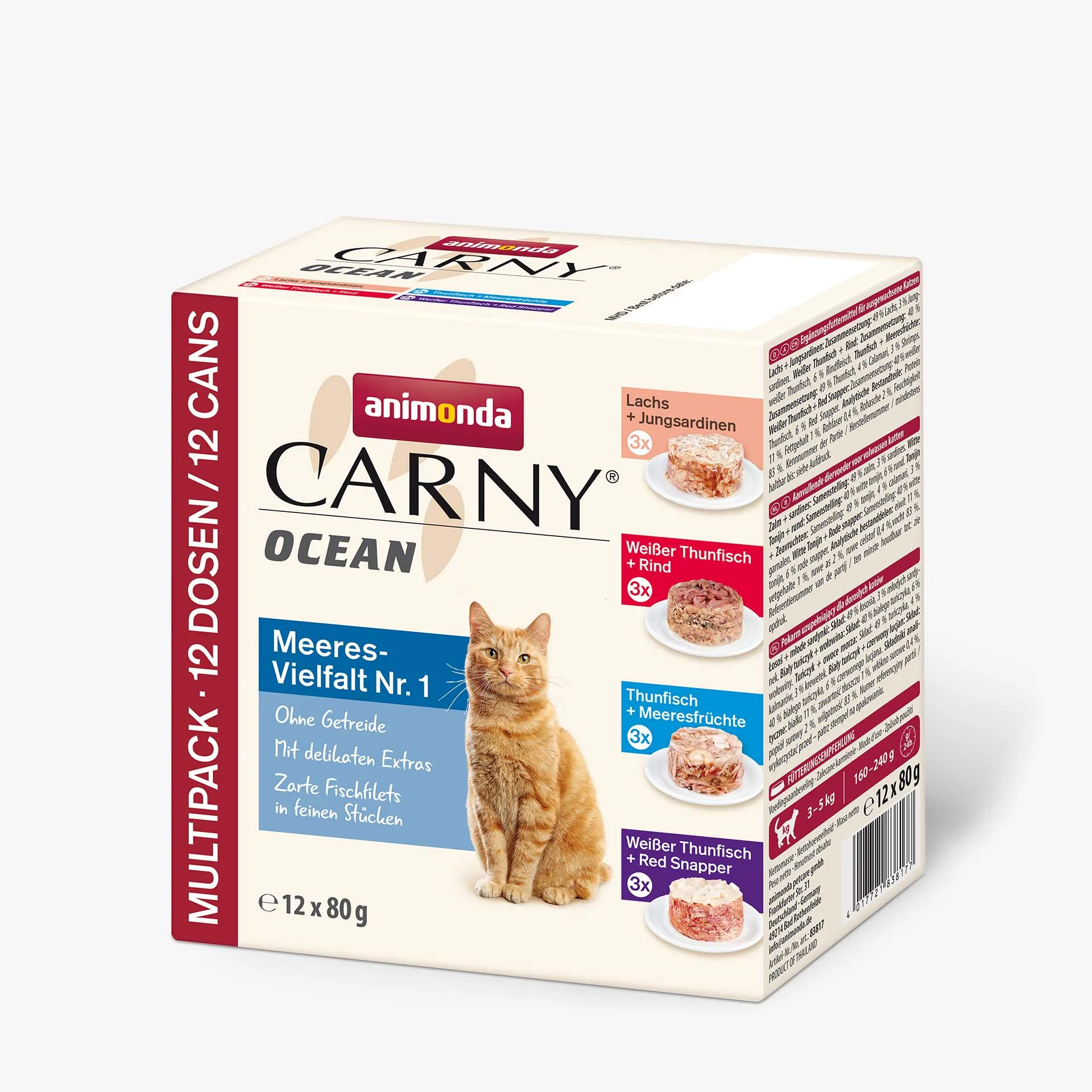 Drei Dosen mit Katzenfutter der Sorte Ocean Meeresvielfalt, die auf gesunde Inhaltsstoffe hinweisen