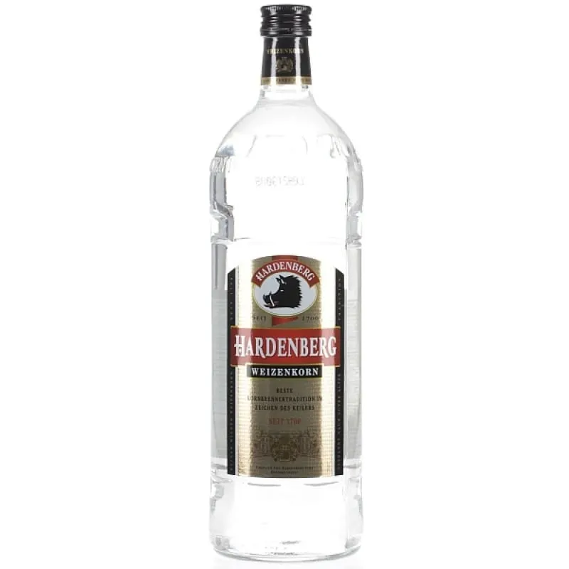 Eine Flasche Hardenberg Weizenkorn 32% mit einem klassischen Design, das Tradition und Qualität widerspiegelt.