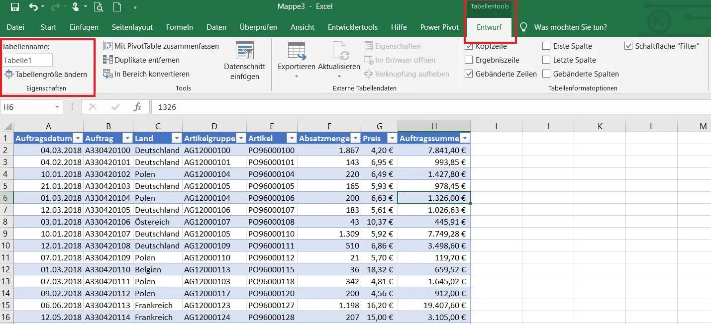 Excel-Menüband mit hervorgehobenen Tabellentools - Entwurf