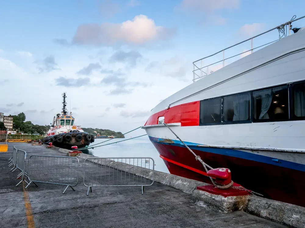 Fähre Express des Iles in der Karibik