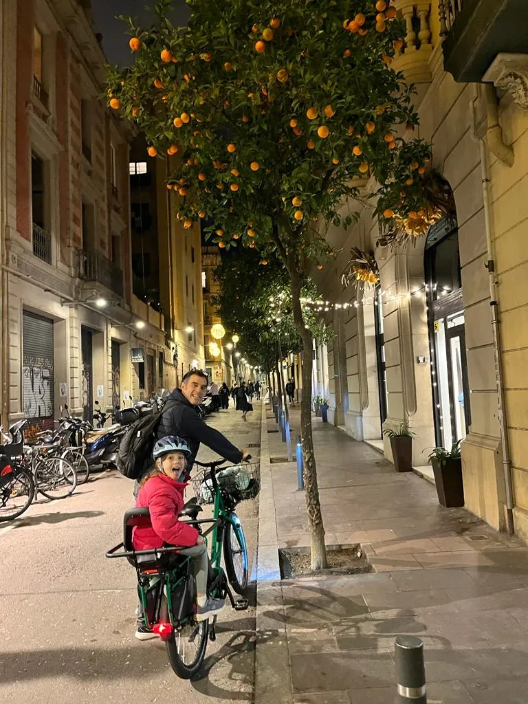 Familienfreundliches Fahrradfahren in Barcelona
