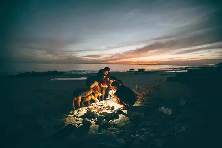Feuer am Strand im Sea View