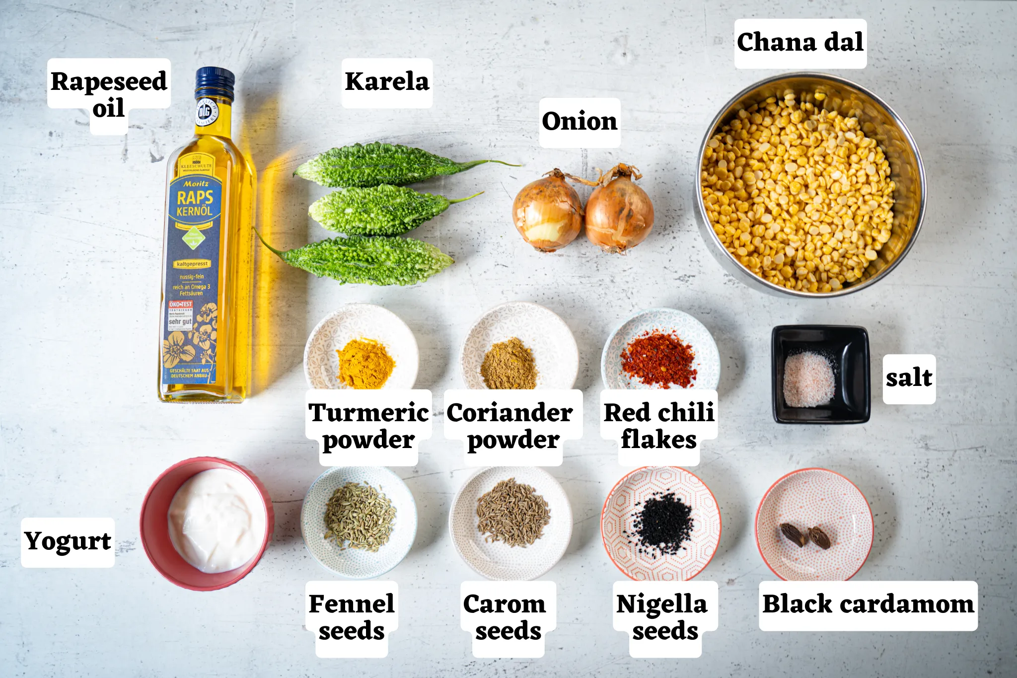 Frische Bittermelonen, bereit zur Zubereitung