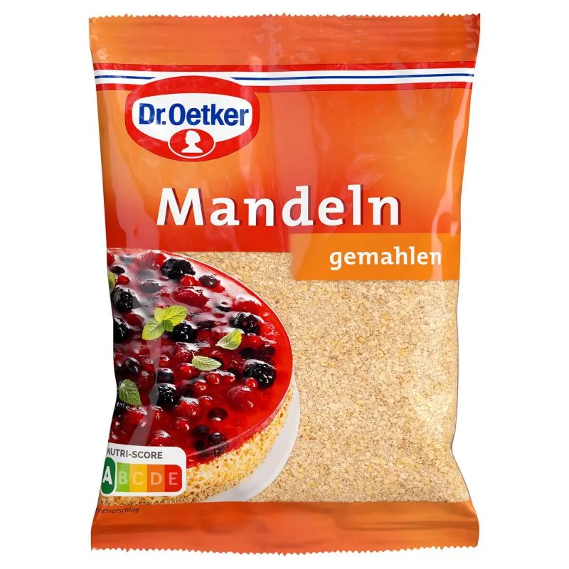 Gemahlene Mandeln in einer Schale