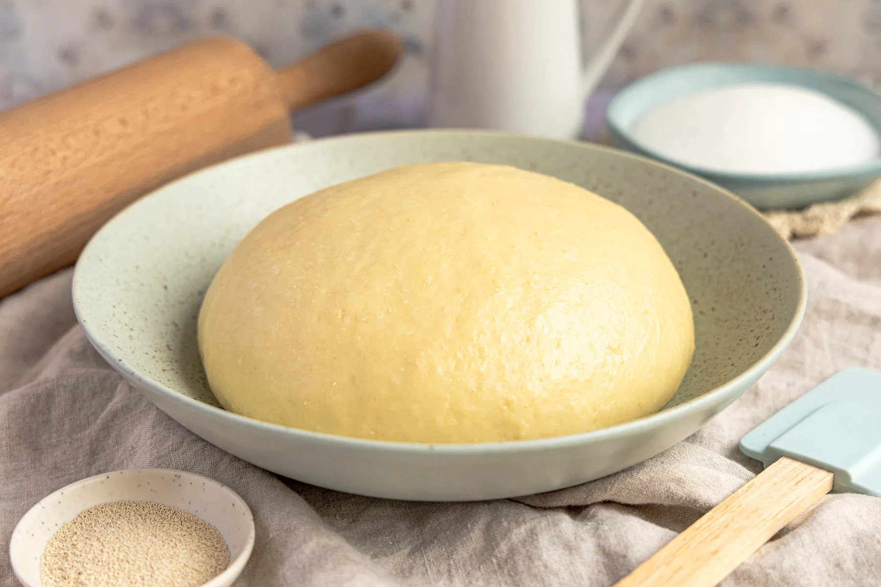 Hefeteig mit Trockenhefe ruht