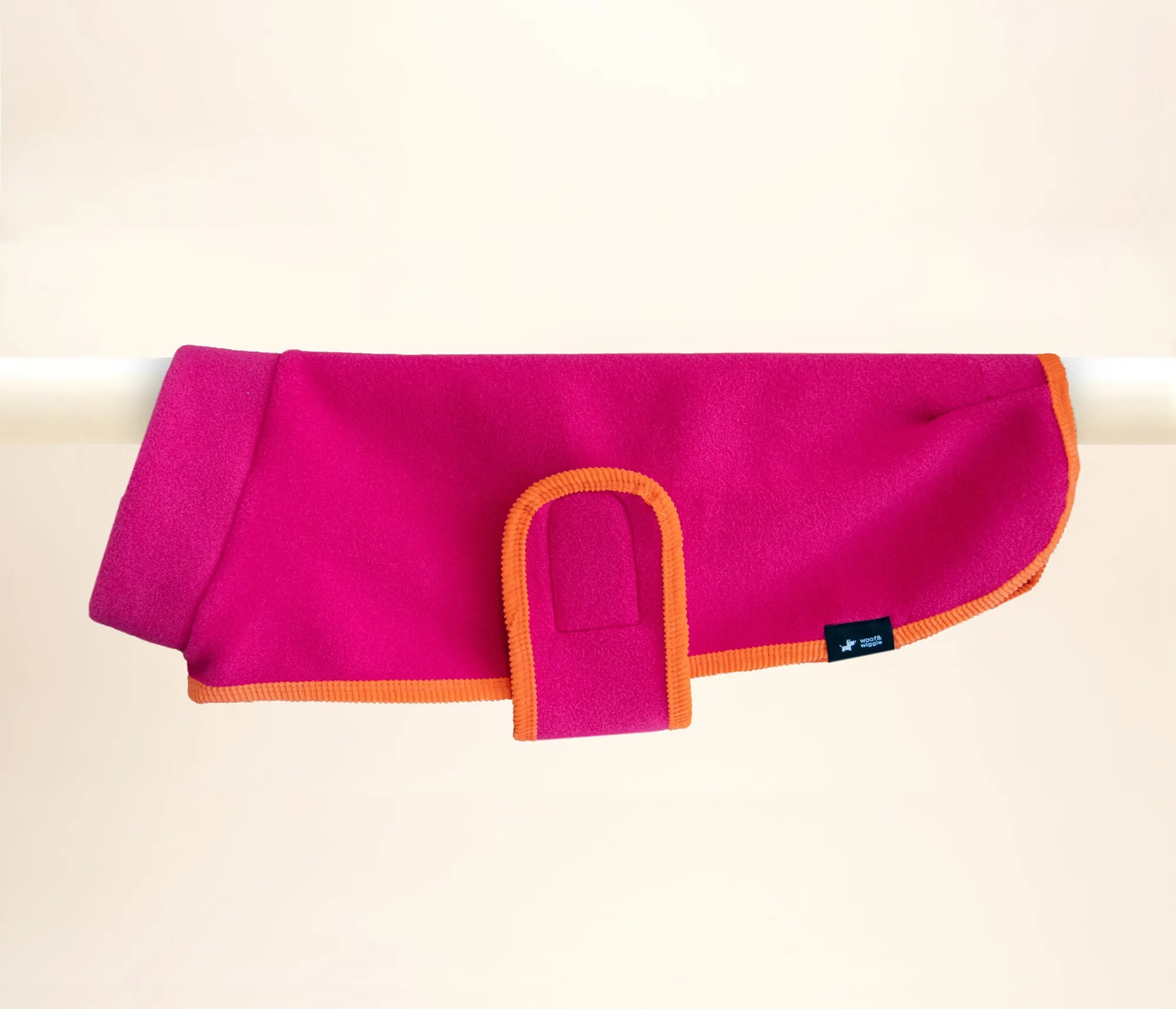 Hundemantel Wrap in leuchtendem Pink