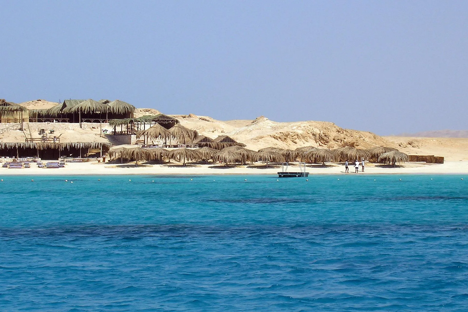 Hurghada am Roten Meer mit palmenumrandetem Strand