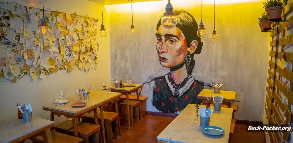 Innenansicht der Petisqueira Conqvistador