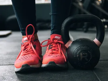 Intensives Funktionstraining mit Battle Ropes für Kraft und Ausdauer