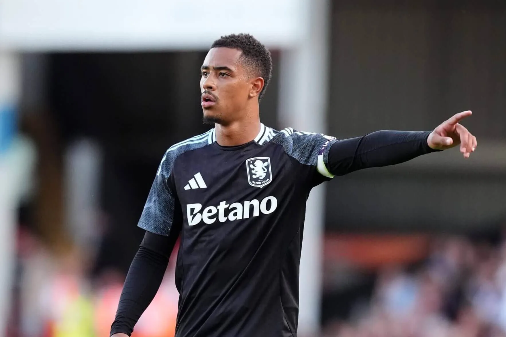 Jacob Ramsey nach seinem Wechsel von Aston Villa zu Newcastle