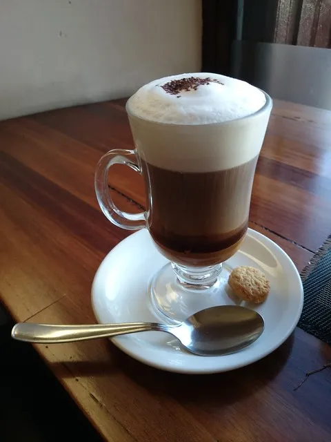 Kaffee im Café Metro, Sucre