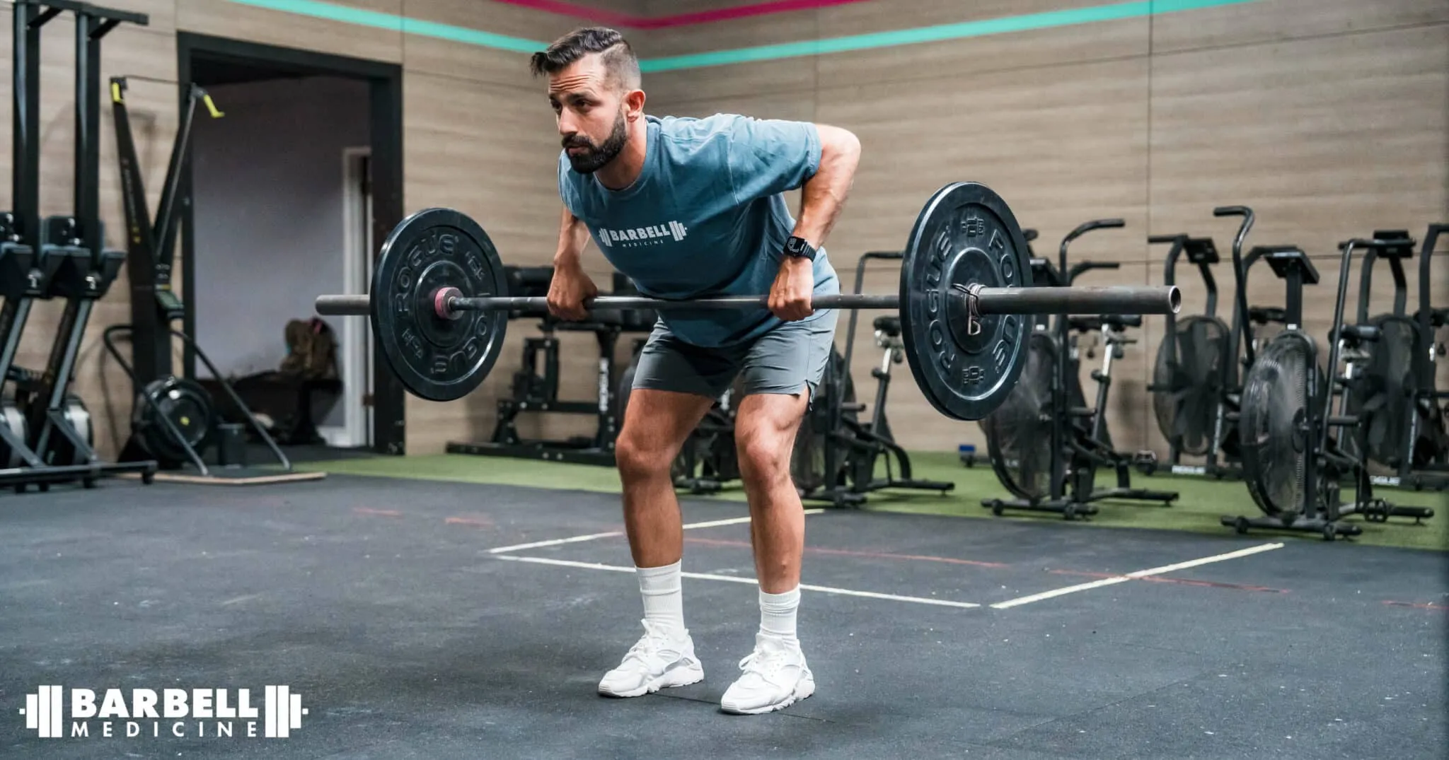 Langhantelrudern aus der Vorderansicht