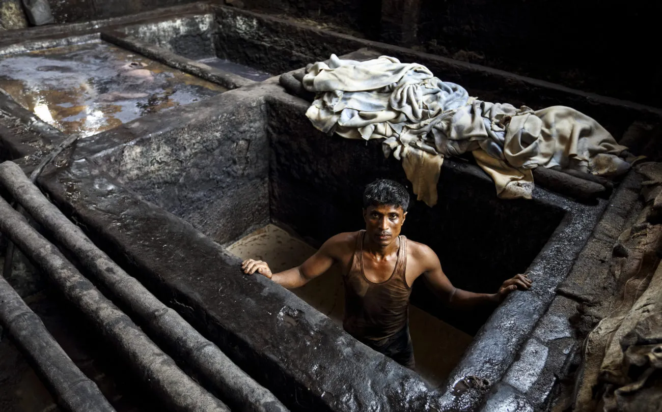 Lederverarbeitung in einer Fabrik