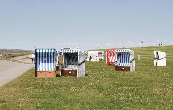 Malerische Nordseelandschaft mit Wattenmeer bei Friedrichskoog